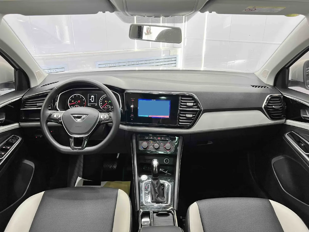 2023 Jetta VS7 1.4T 150HP L4 6AT,autocango,china used car exporter,china ev exporter,chinese used car exporter,chinese used ev exporter