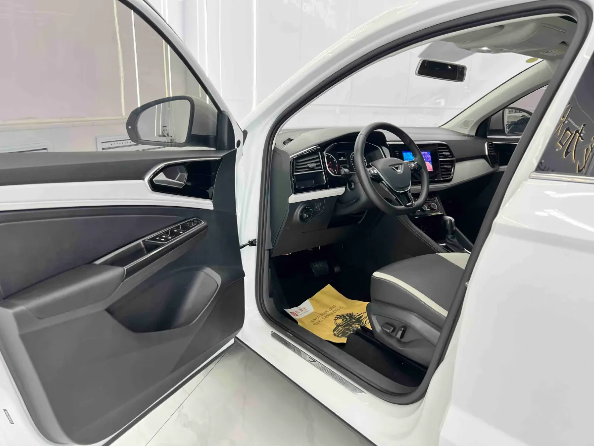 2023 Jetta VS7 1.4T 150HP L4 6AT,autocango,china used car exporter,china ev exporter,chinese used car exporter,chinese used ev exporter