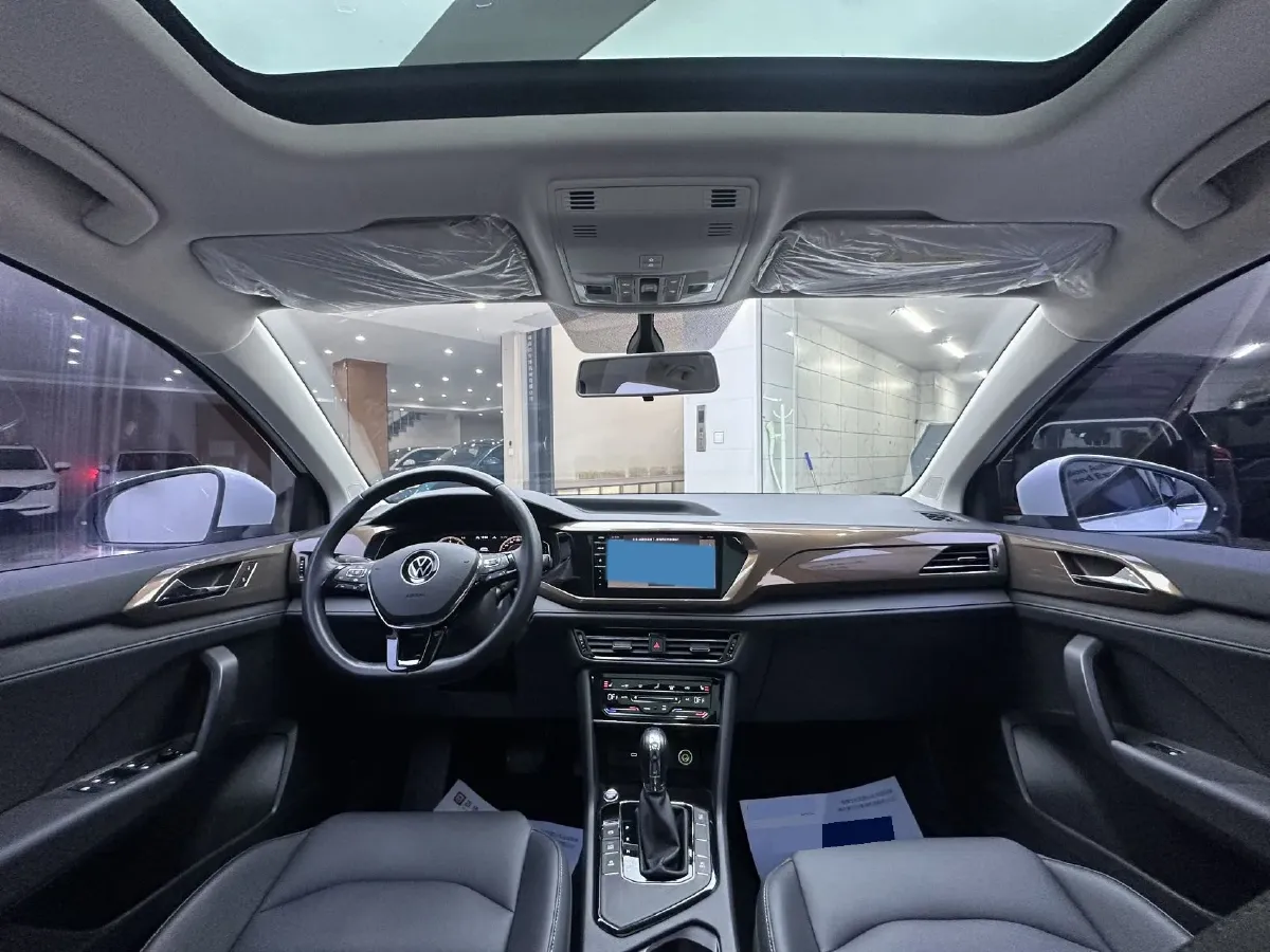 2021 Volkswagen Tharu 1.4T 150HP L4 7DCT,autocango,china used car exporter,china ev exporter,chinese used car exporter,chinese used ev exporter