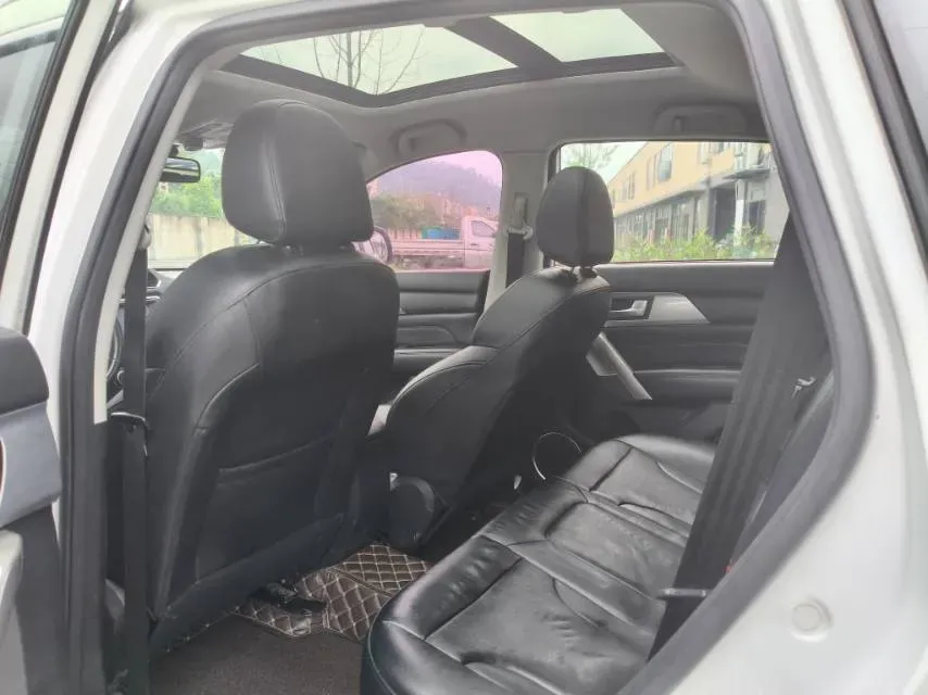 2017 Haval H2 1.5T 150HP L4 6MT,autocango,china used car exporter,china ev exporter,chinese used car exporter,chinese used ev exporter