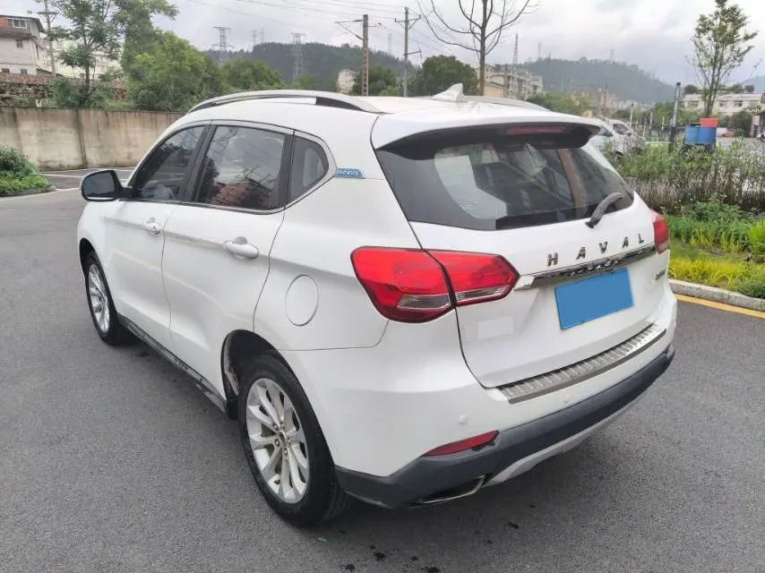 2017 Haval H2 1.5T 150HP L4 6MT,autocango,china used car exporter,china ev exporter,chinese used car exporter,chinese used ev exporter
