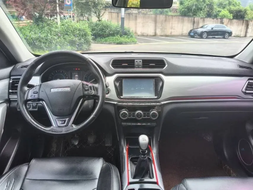 2017 Haval H2 1.5T 150HP L4 6MT,autocango,china used car exporter,china ev exporter,chinese used car exporter,chinese used ev exporter