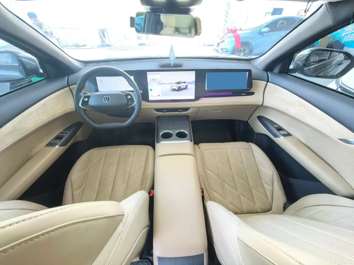 2025 ChangAn CS75 Plus 1.5T 192HP L4 8AT,autocango,china used car exporter,china ev exporter,chinese used car exporter,chinese used ev exporter