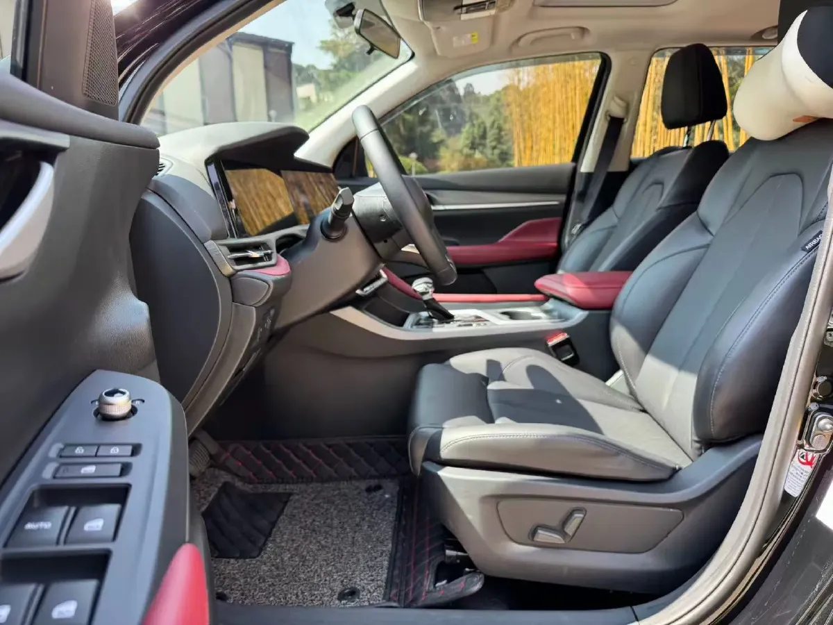 2022 ChangAn CS55 Plus 1.5T 180HP L4 7DCT,autocango,china used car exporter,china ev exporter,chinese used car exporter,chinese used ev exporter