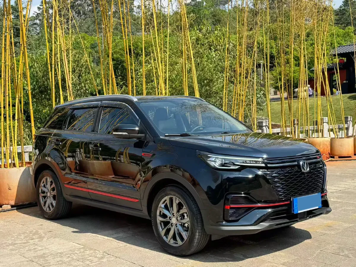 2022 ChangAn CS55 Plus 1.5T 180HP L4 7DCT,autocango,china used car exporter,china ev exporter,chinese used car exporter,chinese used ev exporter