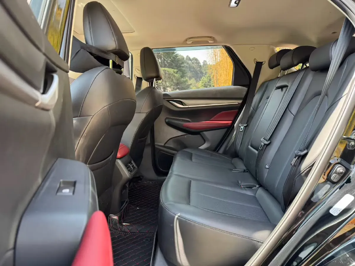 2022 ChangAn CS55 Plus 1.5T 180HP L4 7DCT,autocango,china used car exporter,china ev exporter,chinese used car exporter,chinese used ev exporter