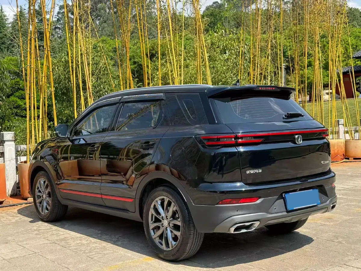 2022 ChangAn CS55 Plus 1.5T 180HP L4 7DCT,autocango,china used car exporter,china ev exporter,chinese used car exporter,chinese used ev exporter