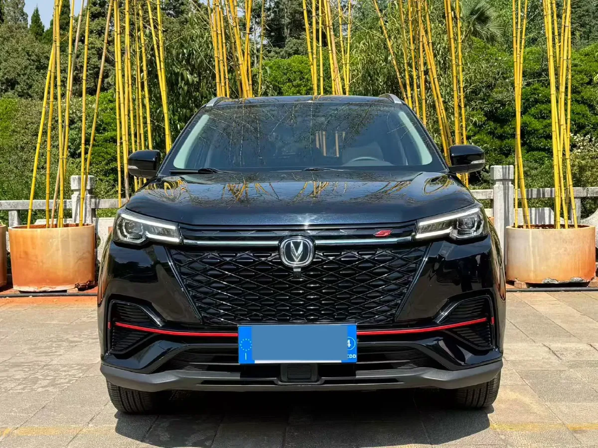 2022 ChangAn CS55 Plus 1.5T 180HP L4 7DCT,autocango,china used car exporter,china ev exporter,chinese used car exporter,chinese used ev exporter