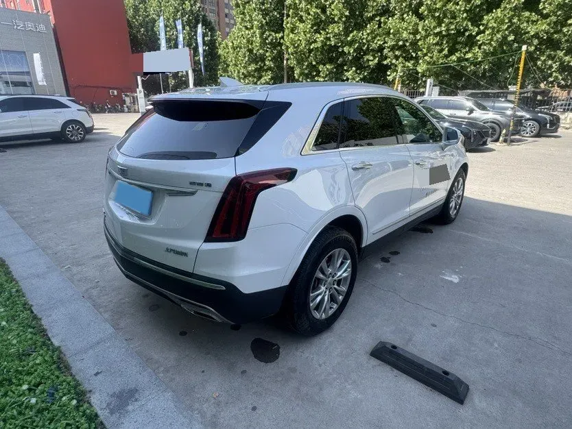 2022 Cadillac XT5 2.0T 237HP L4 9AT,autocango,china used car exporter,china ev exporter,chinese used car exporter,chinese used ev exporter