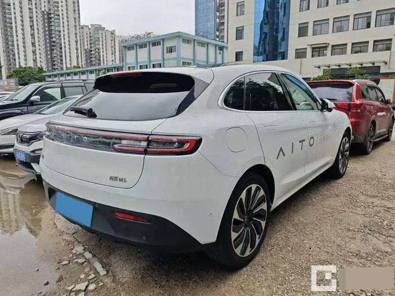 2022 JMC YuHu 7 2.0T 141HP L4 8AT,autocango,china used car exporter,china ev exporter,chinese used car exporter,chinese used ev exporter
