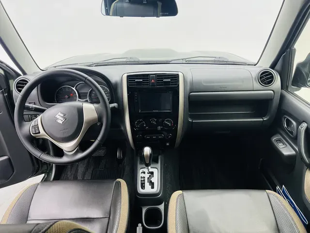 2015 Suzuki Jimny 1.3L 85HP L4 4AT,autocango,china used car exporter,china ev exporter,chinese used car exporter,chinese used ev exporter