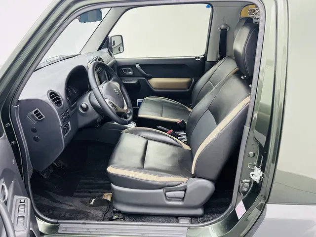 2015 Suzuki Jimny 1.3L 85HP L4 4AT,autocango,china used car exporter,china ev exporter,chinese used car exporter,chinese used ev exporter