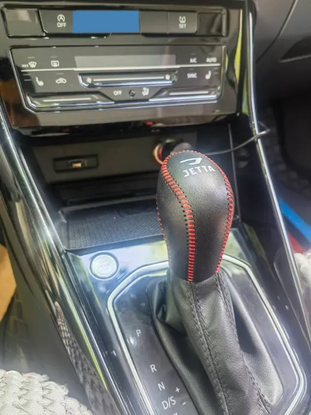 2021 Jetta VS7 1.4T 150HP L4 6AT,autocango,china used car exporter,china ev exporter,chinese used car exporter,chinese used ev exporter