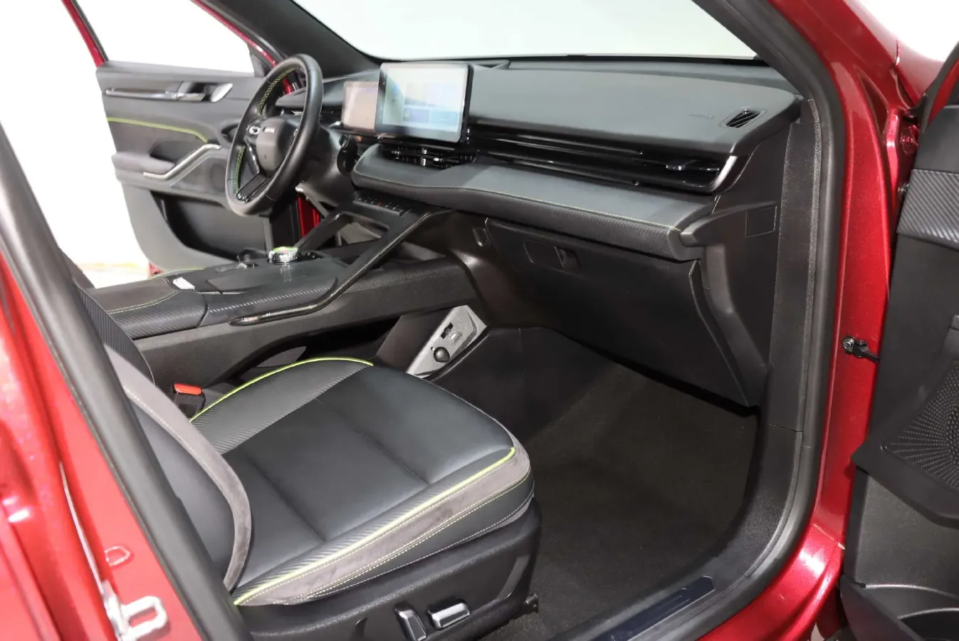 2022 Haval H6S 1.5T 150HP L4 2DHT Hybrid 1.69KWH,autocango,china used car exporter,china ev exporter,chinese used car exporter,chinese used ev exporter
