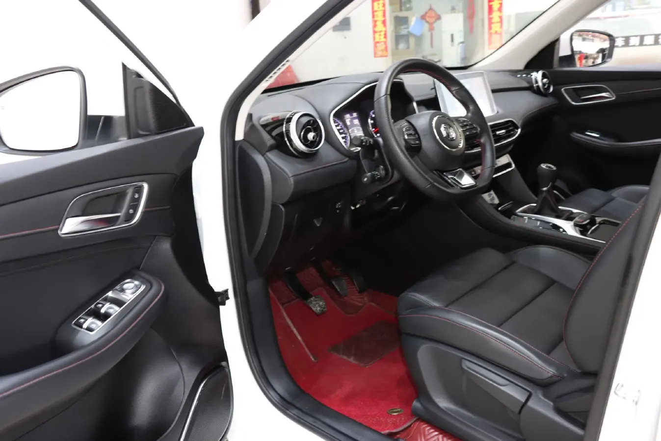 2019 MG HS 1.5T 169HP L4 6MT,autocango,china used car exporter,china ev exporter,chinese used car exporter,chinese used ev exporter