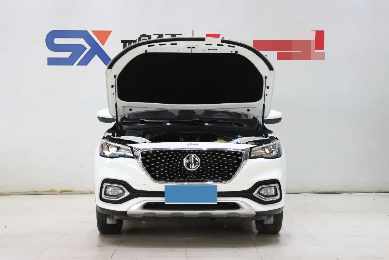 2019 MG HS 1.5T 169HP L4 6MT,autocango,china used car exporter,china ev exporter,chinese used car exporter,chinese used ev exporter
