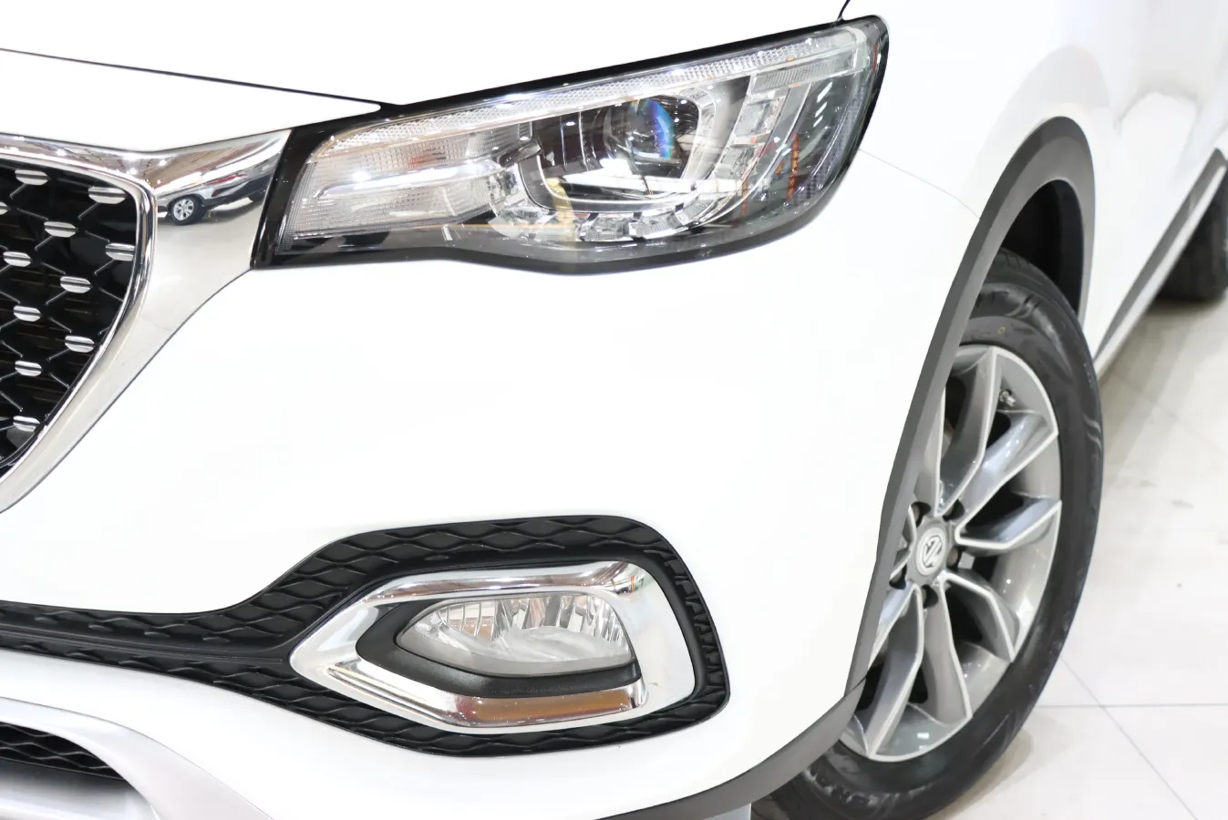 2019 MG HS 1.5T 169HP L4 6MT,autocango,china used car exporter,china ev exporter,chinese used car exporter,chinese used ev exporter