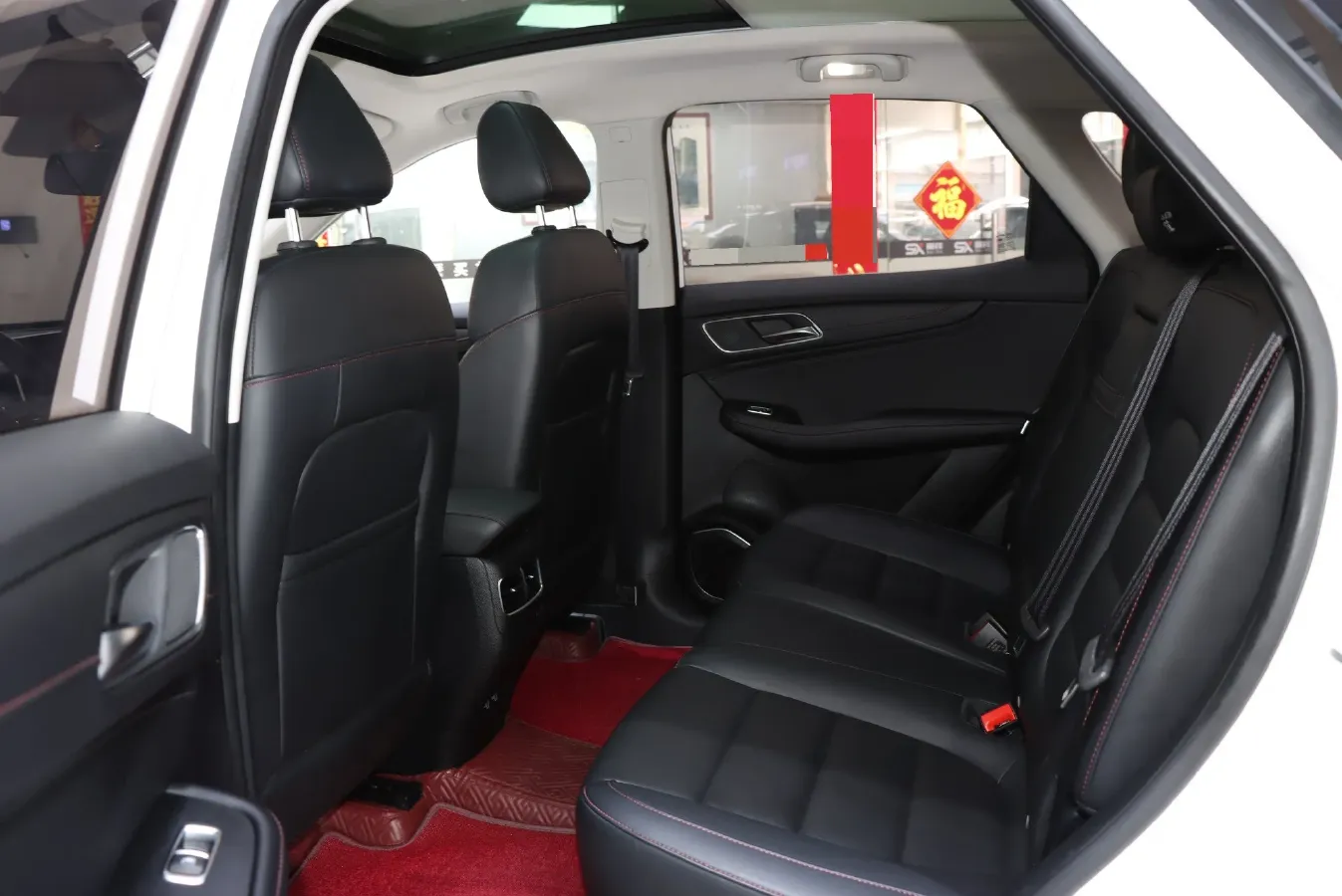 2019 MG HS 1.5T 169HP L4 6MT,autocango,china used car exporter,china ev exporter,chinese used car exporter,chinese used ev exporter
