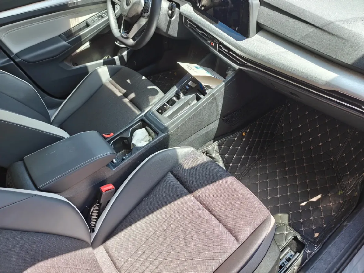 2021 Volkswagen Golf 1.4T 150HP L4 7DCT,autocango,china used car exporter,china ev exporter,chinese used car exporter,chinese used ev exporter