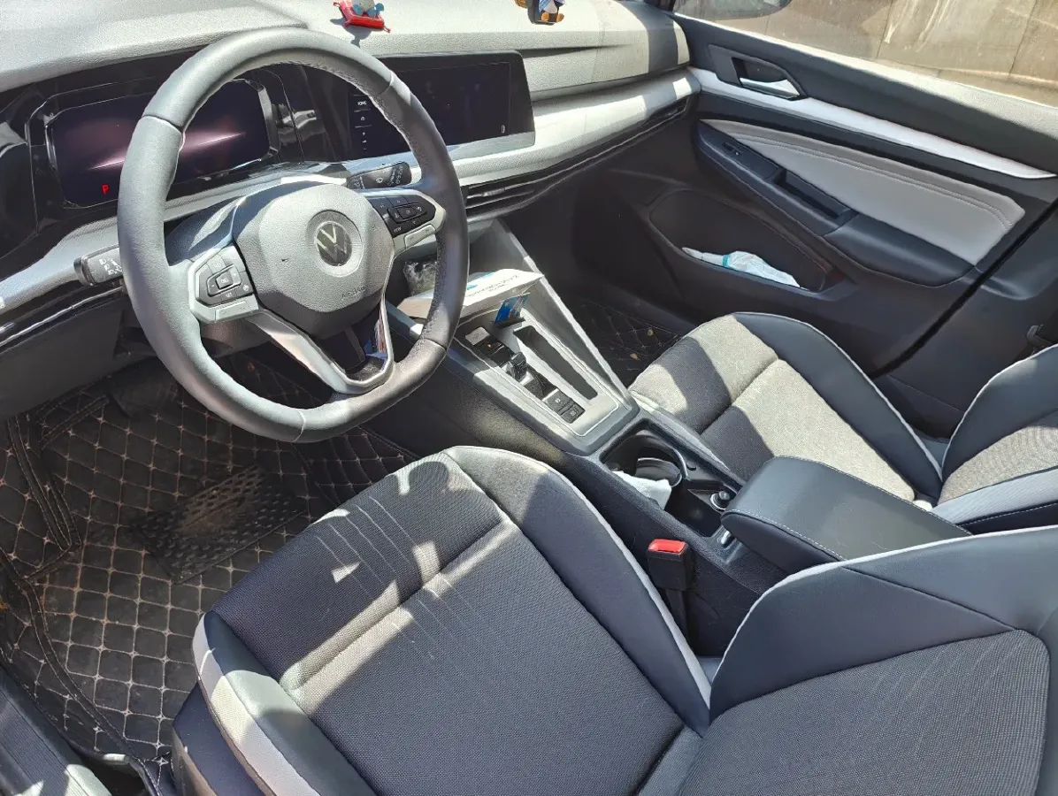 2021 Volkswagen Golf 1.4T 150HP L4 7DCT,autocango,china used car exporter,china ev exporter,chinese used car exporter,chinese used ev exporter