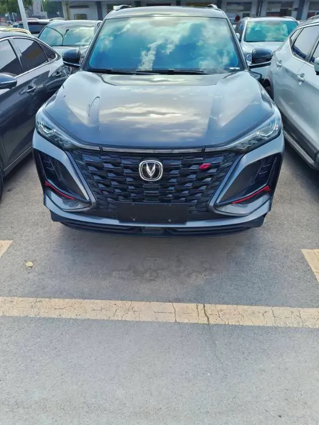 2022 ChangAn CS75 Plus 1.5T 188HP L4 8AT,autocango,china used car exporter,china ev exporter,chinese used car exporter,chinese used ev exporter
