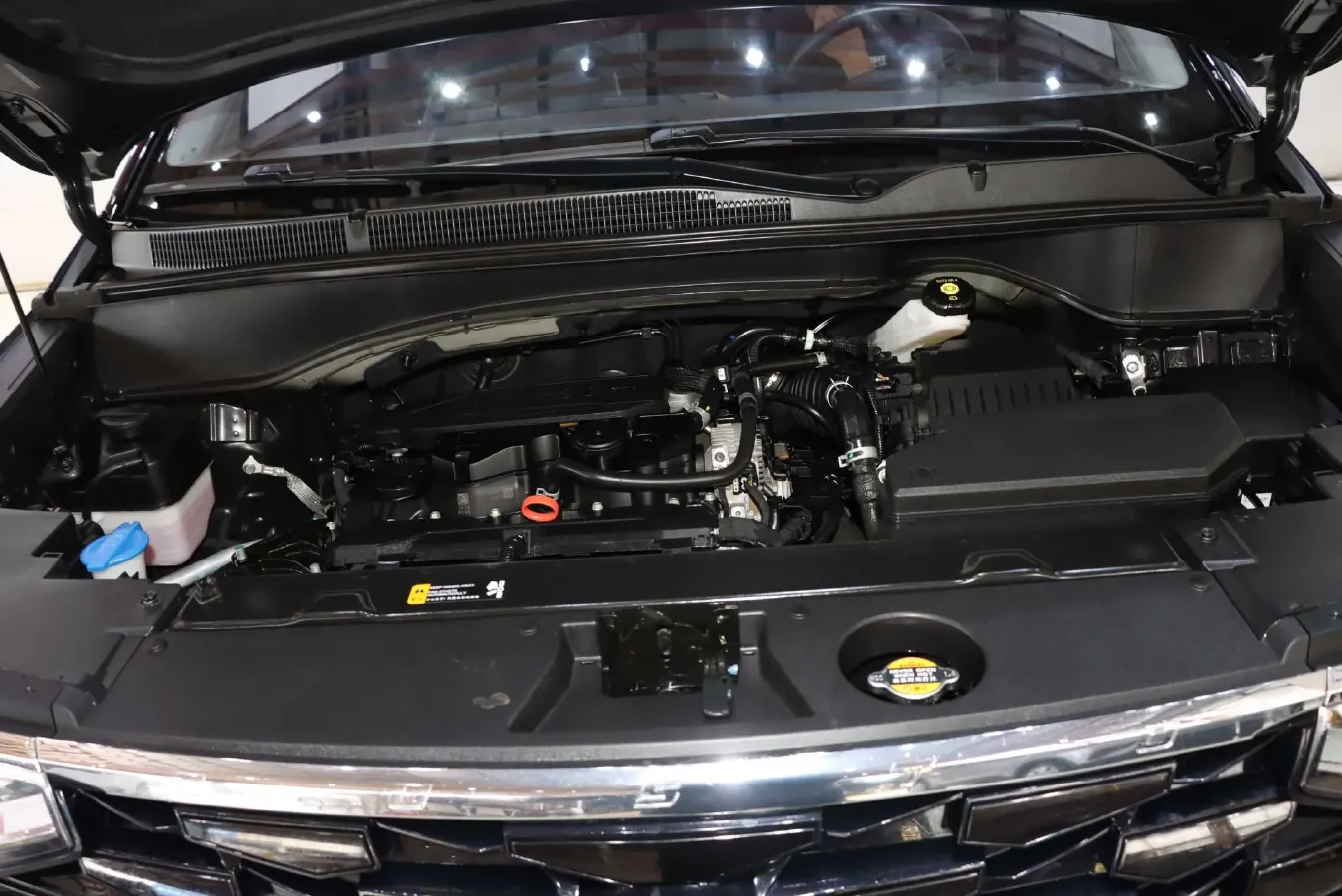 2021 Hyundai Custo 1.5T 170HP L4 8AT,autocango,china used car exporter,china ev exporter,chinese used car exporter,chinese used ev exporter