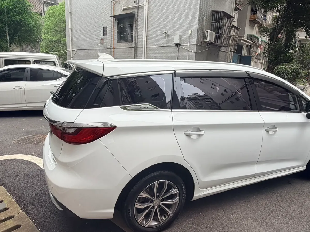 2019 BYD Song MAX 1.5T 160HP L4 6DCT,autocango,china used car exporter,china ev exporter,chinese used car exporter,chinese used ev exporter