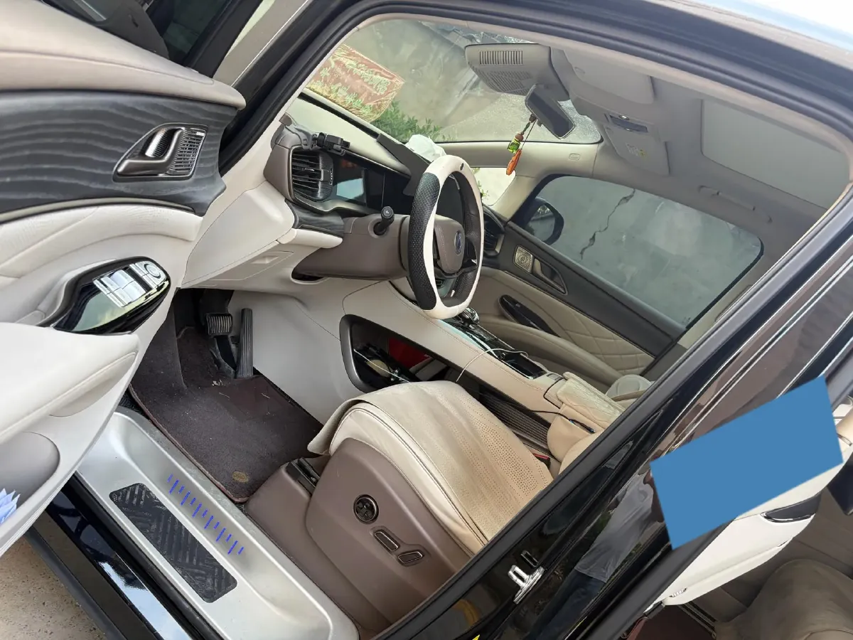 2022 Mercedes-Benz GLC Class 2.0T 197HP L4 9AT,autocango,china used car exporter,china ev exporter,chinese used car exporter,chinese used ev exporter