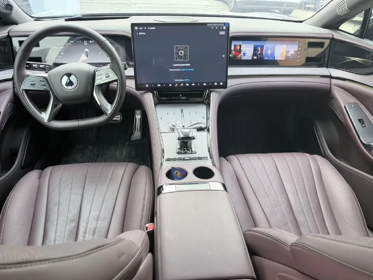 2024 Denza DenzaZ9GT 2.0T 207HP L4 E-CVT PHEV 38.5KWH,autocango,china used car exporter,china ev exporter,chinese used car exporter,chinese used ev exporter