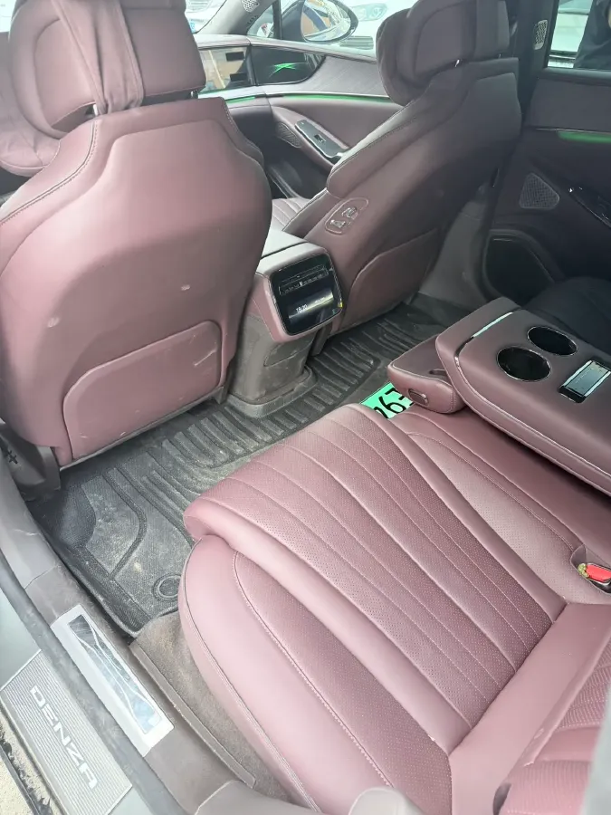 2024 Denza DenzaZ9GT 2.0T 207HP L4 E-CVT PHEV 38.5KWH,autocango,china used car exporter,china ev exporter,chinese used car exporter,chinese used ev exporter