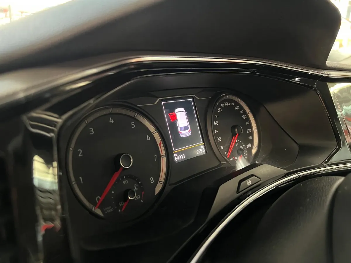 2019 MINI CLUBMAN 1.5T 102HP L3 6AT,autocango,china used car exporter,china ev exporter,chinese used car exporter,chinese used ev exporter