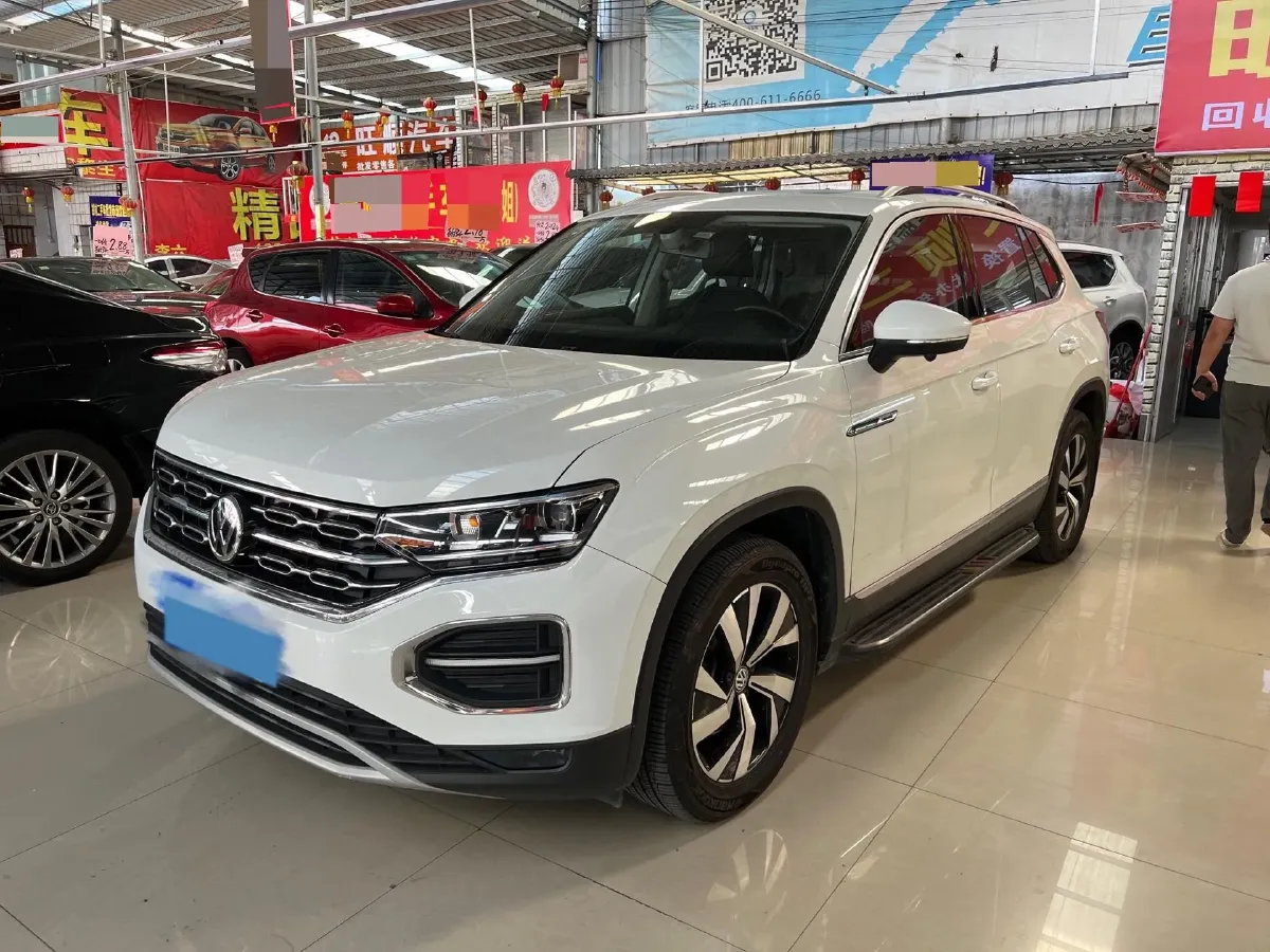 2019 MINI CLUBMAN 1.5T 102HP L3 6AT,autocango,china used car exporter,china ev exporter,chinese used car exporter,chinese used ev exporter