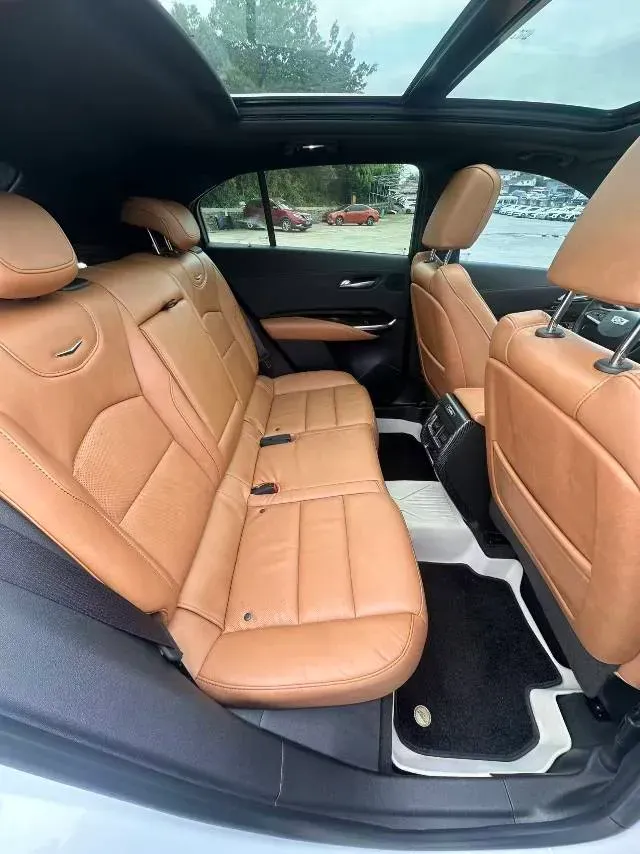 2022 Cadillac XT4 2.0T 237HP L4 9AT,autocango,china used car exporter,china ev exporter,chinese used car exporter,chinese used ev exporter