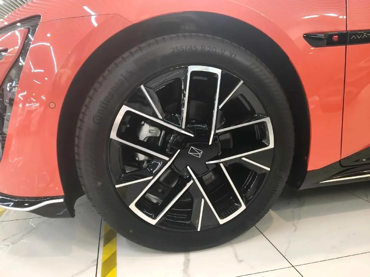 2025 Avatr 06 REEV 156HP REEV,autocango,china used car exporter,china ev exporter,chinese used car exporter,chinese used ev exporter