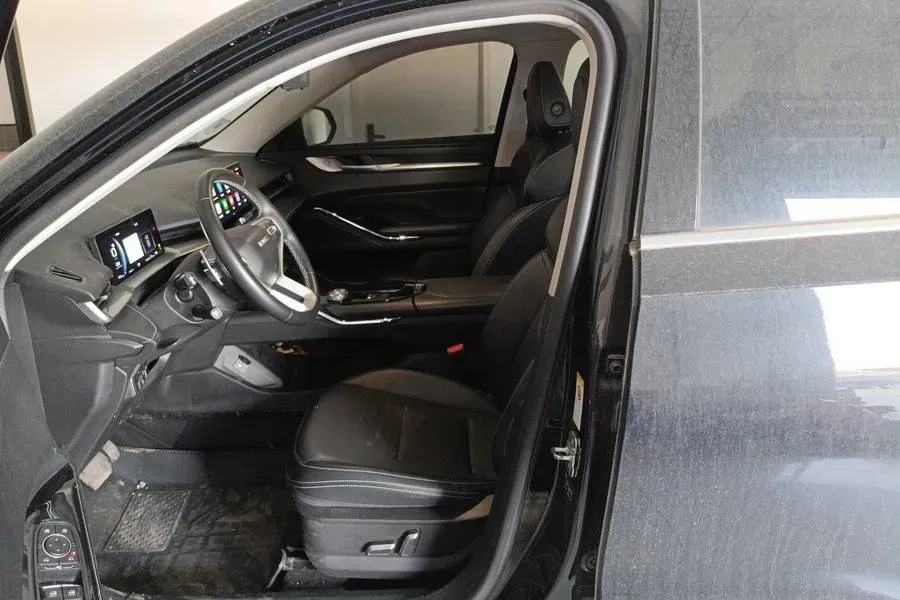 2022 Haval H6 1.5T 184HP L4 7DCT,autocango,china used car exporter,china ev exporter,chinese used car exporter,chinese used ev exporter