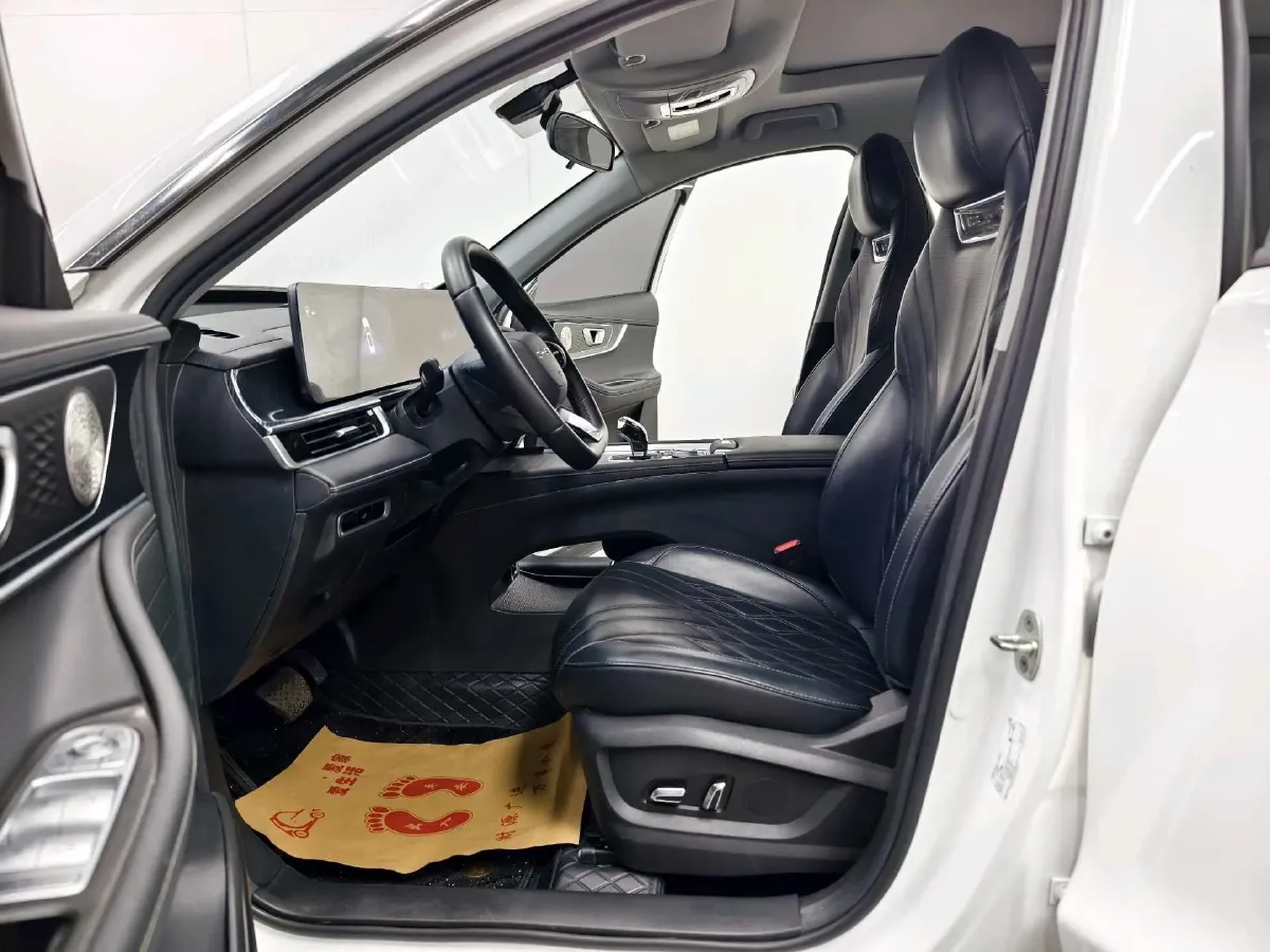 2023 Chery Tiggo 7 Plus 1.5T 156HP L4 CVT,autocango,china used car exporter,china ev exporter,chinese used car exporter,chinese used ev exporter