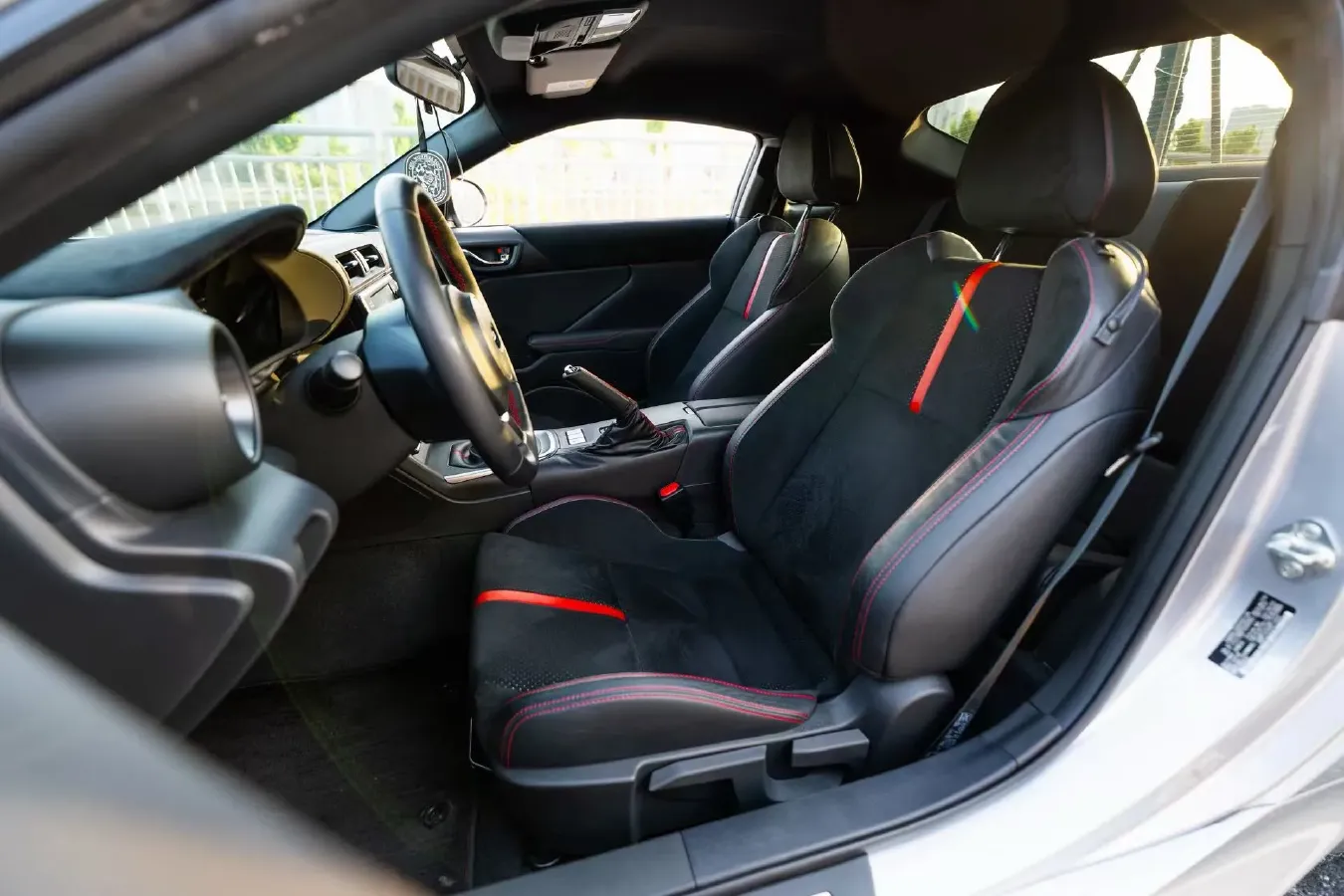 2022 Subaru BRZ 2.4L 234HP H4 6MT,autocango,china used car exporter,china ev exporter,chinese used car exporter,chinese used ev exporter