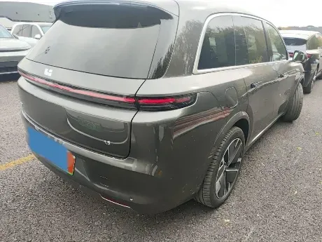 2025 Li L8 Range Extended 154HP REEV,autocango,china used car exporter,china ev exporter,chinese used car exporter,chinese used ev exporter