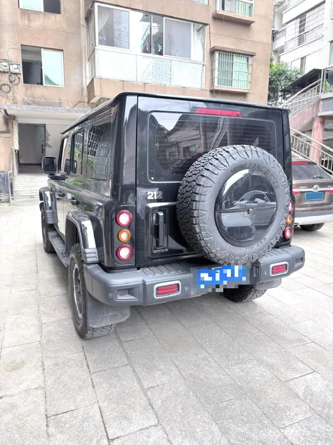 2025 212 212 T01 2.0T 252HP L4 8AT,autocango,china used car exporter,china ev exporter,chinese used car exporter,chinese used ev exporter