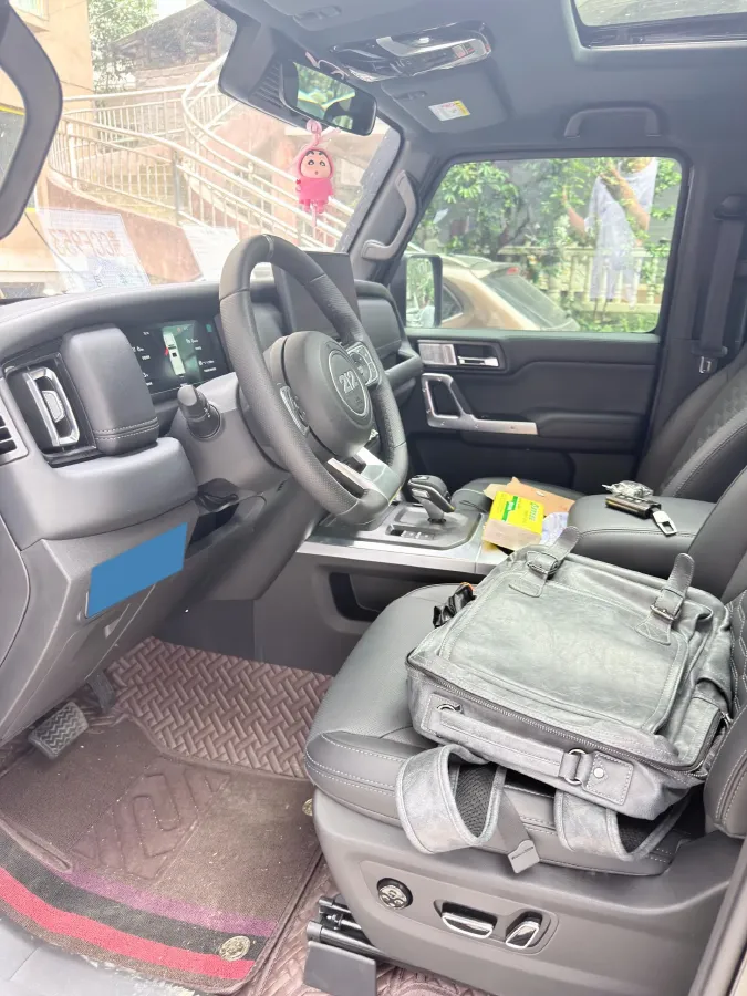 2025 212 212 T01 2.0T 252HP L4 8AT,autocango,china used car exporter,china ev exporter,chinese used car exporter,chinese used ev exporter