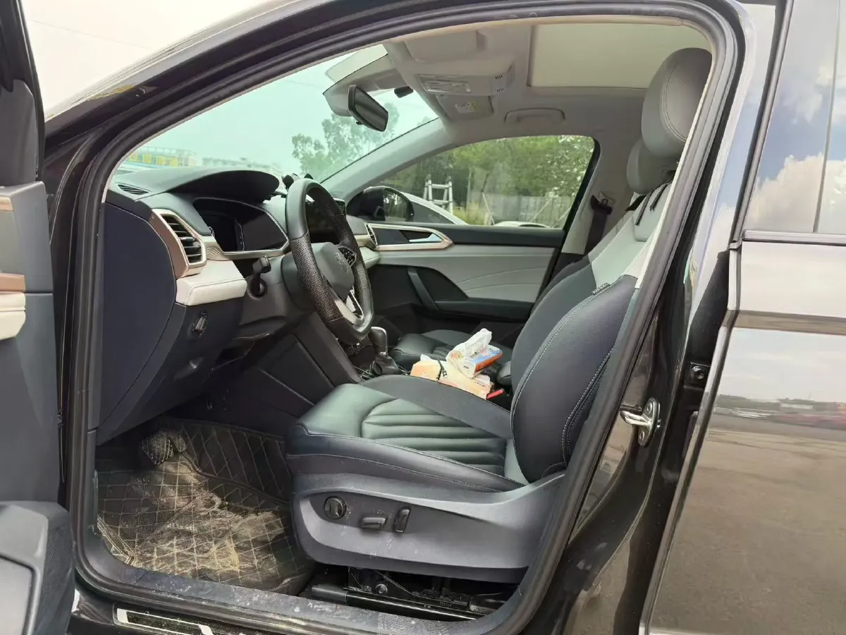 2023 Volkswagen Tharu 1.5T 160HP L4 7DCT,autocango,china used car exporter,china ev exporter,chinese used car exporter,chinese used ev exporter