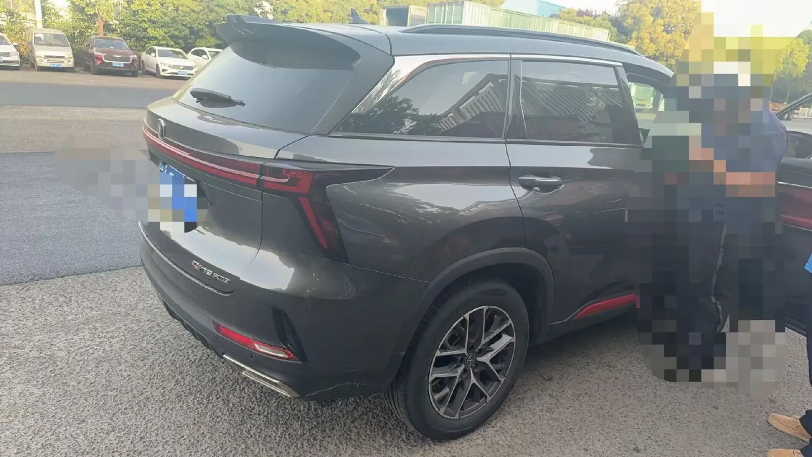 2022 ChangAn CS75 Plus 1.5T 178HP L4 6AT,autocango,china used car exporter,china ev exporter,chinese used car exporter,chinese used ev exporter