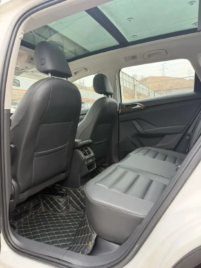 2020 Volkswagen Tharu 1.4T 150HP L4 7DCT,autocango,china used car exporter,china ev exporter,chinese used car exporter,chinese used ev exporter
