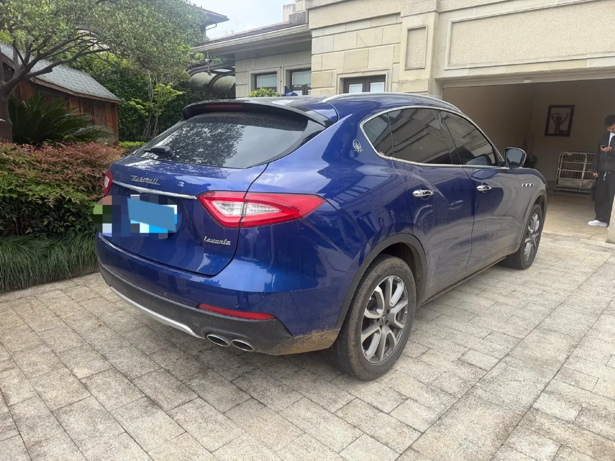 2019 Maserati Levante 3.0T 350HP V6 8AT,autocango,china used car exporter,china ev exporter,chinese used car exporter,chinese used ev exporter
