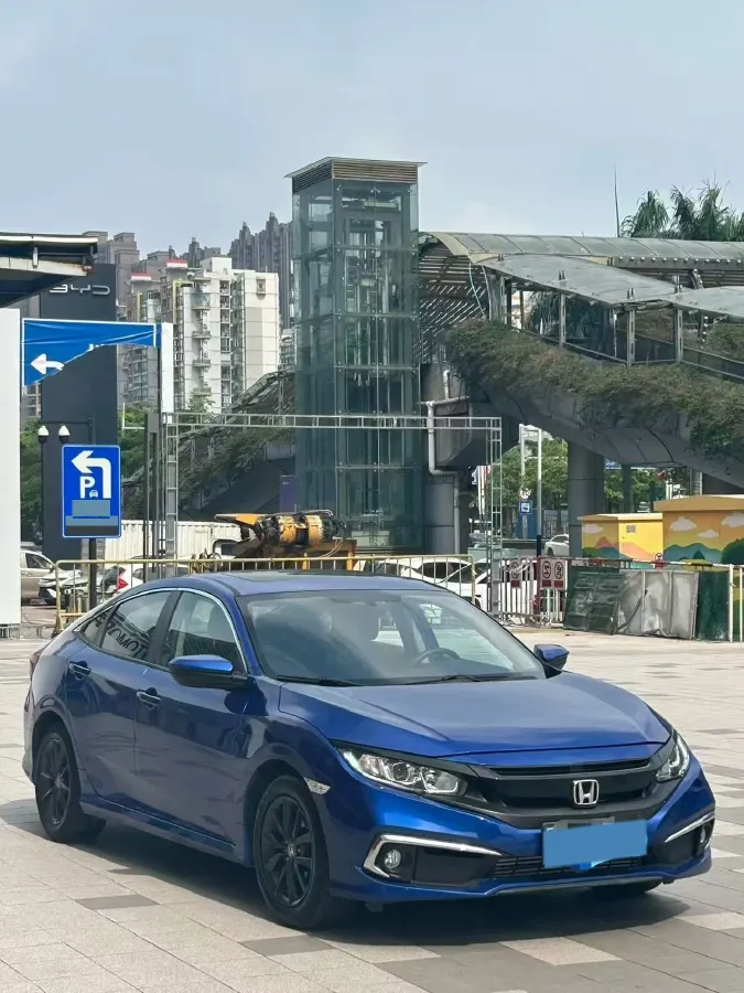 2019 Honda Civic 1.5T 177HP L4 CVT,autocango,china used car exporter,china ev exporter,chinese used car exporter,chinese used ev exporter