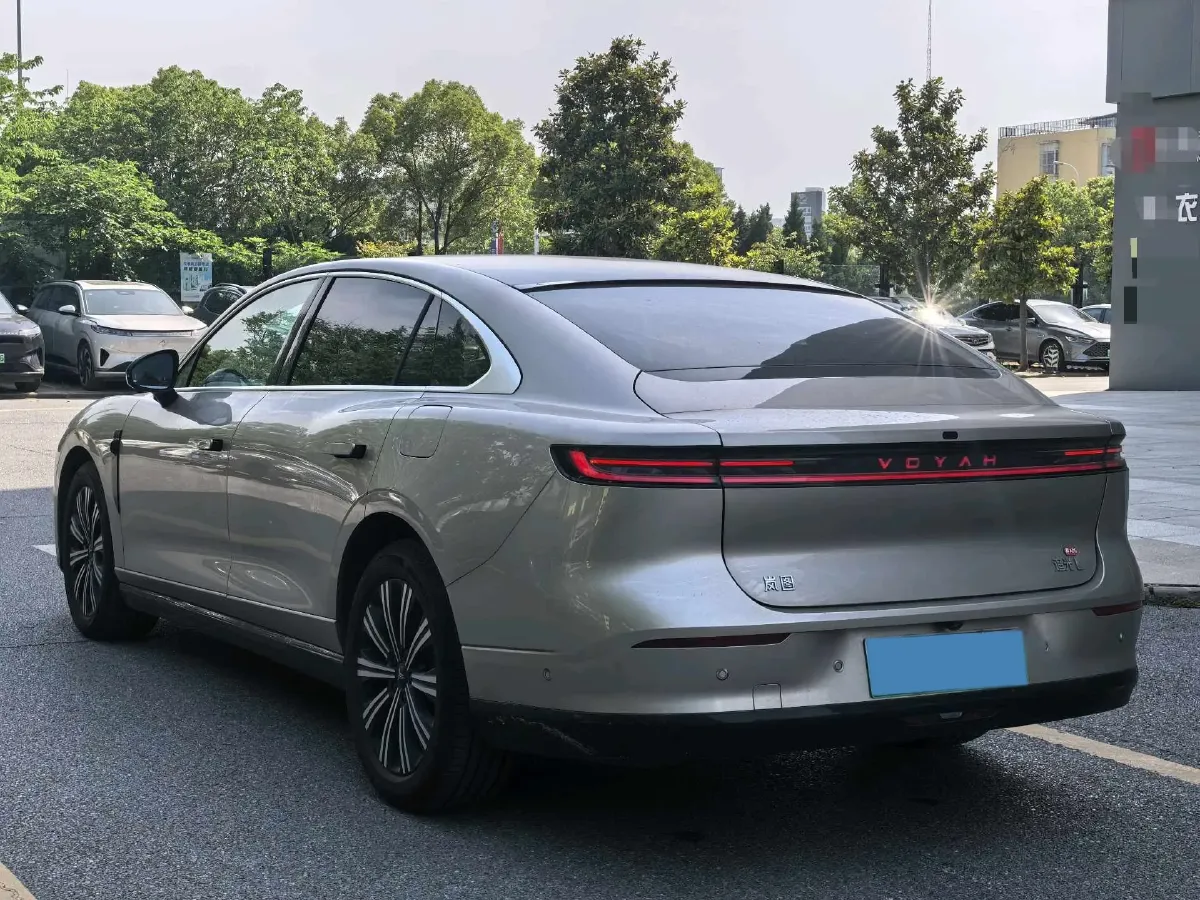 2026 Voyah ZhuiGuang L 1.5T 150HP L4 PHEV,autocango,china used car exporter,china ev exporter,chinese used car exporter,chinese used ev exporter