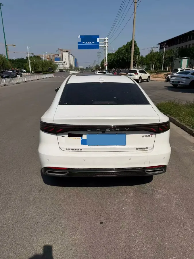 2025 Chery Arrizo 8 Pro 1.6T 197HP L4 7DCT,autocango,china used car exporter,china ev exporter,chinese used car exporter,chinese used ev exporter