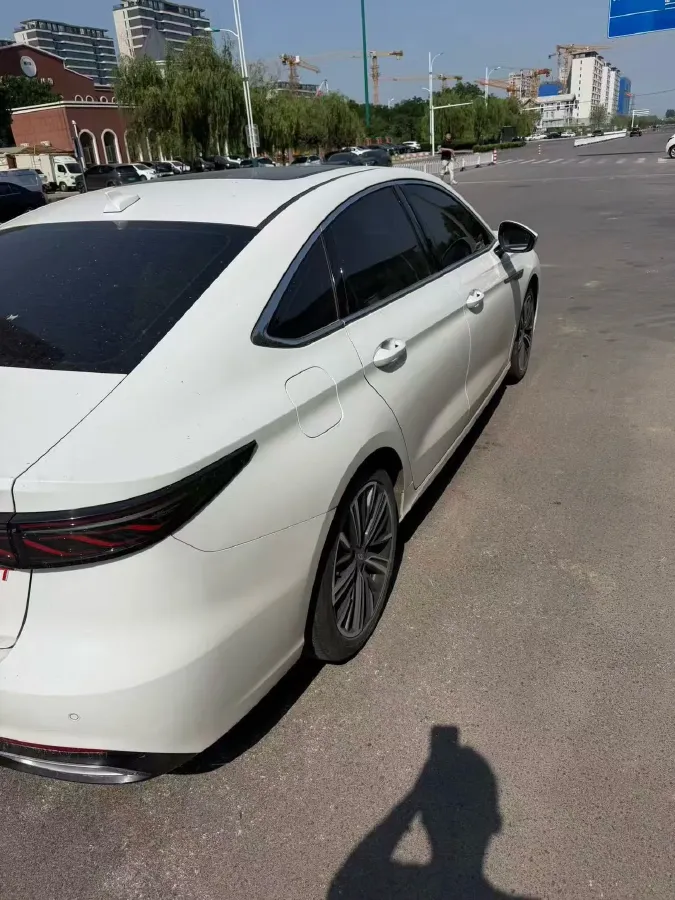 2025 Chery Arrizo 8 Pro 1.6T 197HP L4 7DCT,autocango,china used car exporter,china ev exporter,chinese used car exporter,chinese used ev exporter