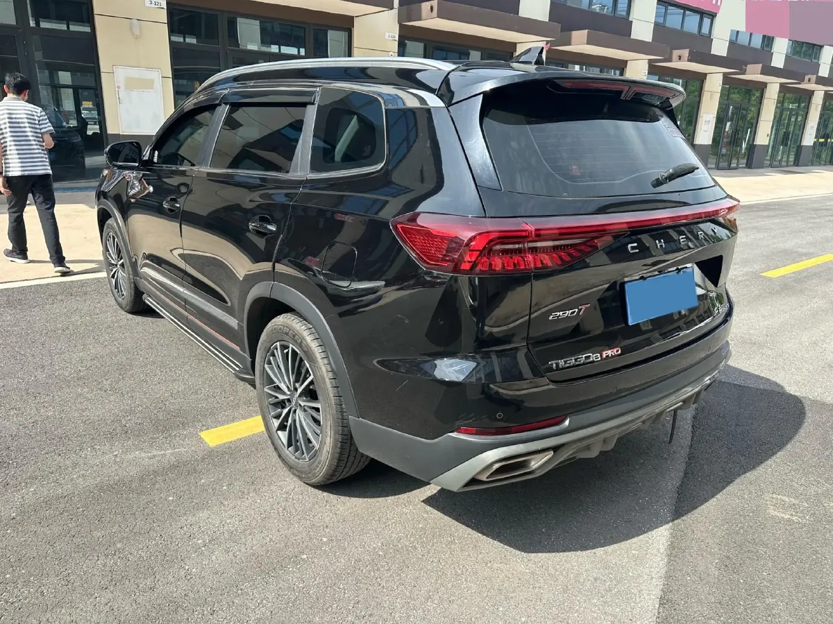 2022 Chery Tiggo 8 PRO 1.6T 197HP L4 7DCT,autocango,china used car exporter,china ev exporter,chinese used car exporter,chinese used ev exporter