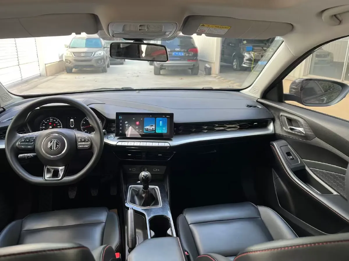 2021 MG 5 1.5L 120HP L4 5MT,autocango,china used car exporter,china ev exporter,chinese used car exporter,chinese used ev exporter